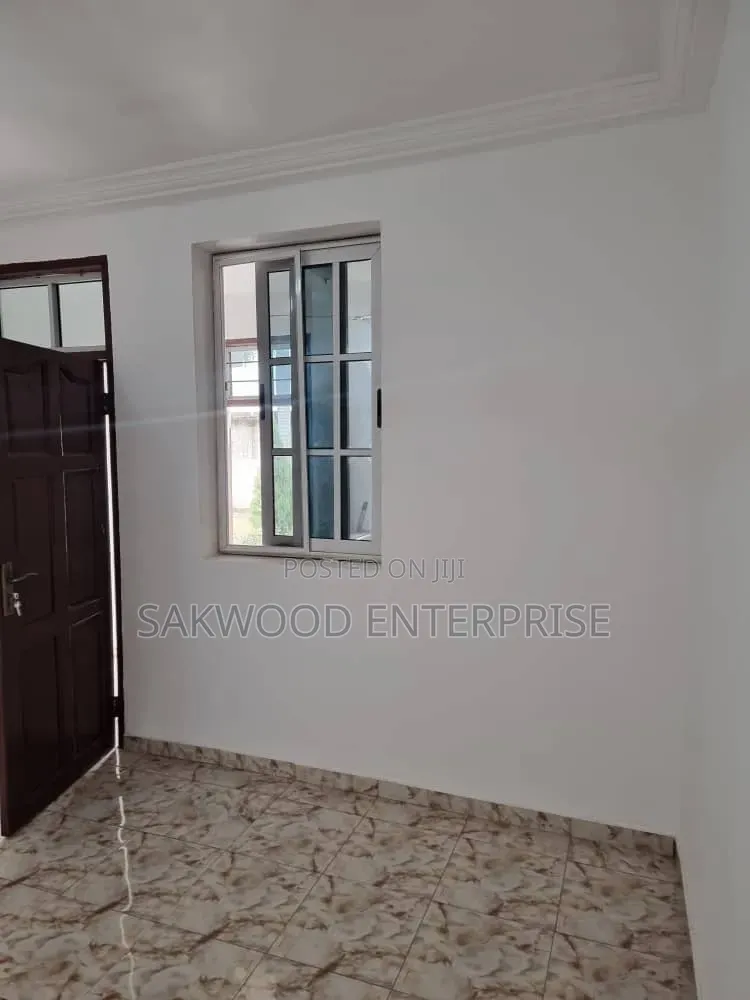 1bdrm Apartment in Sakwood Enterprise, Oyibi for rent in Oyibi