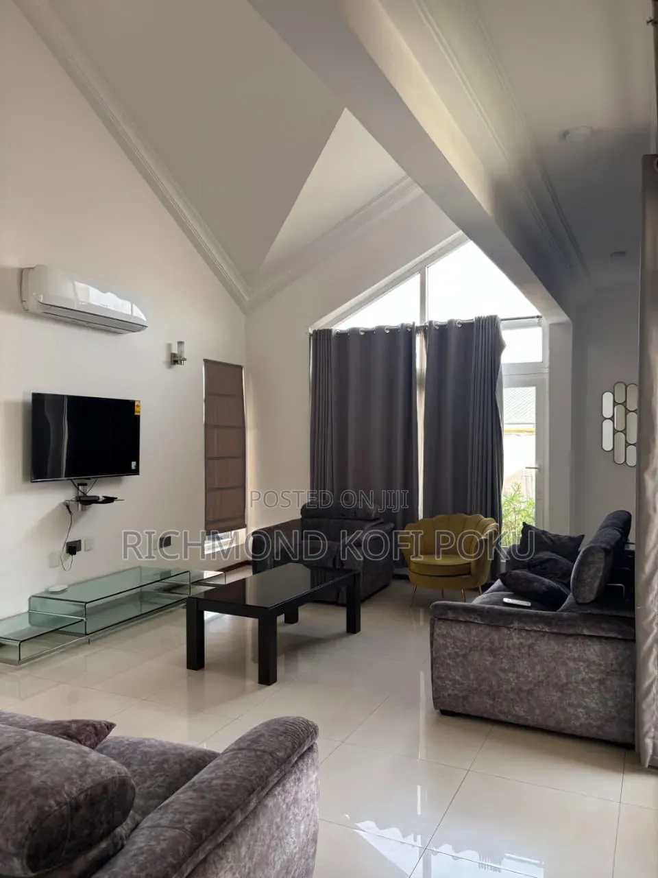 Furnished 4bdrm House in Kofi'S Realty, Boundary Road Area for rent in Boundary Road Area