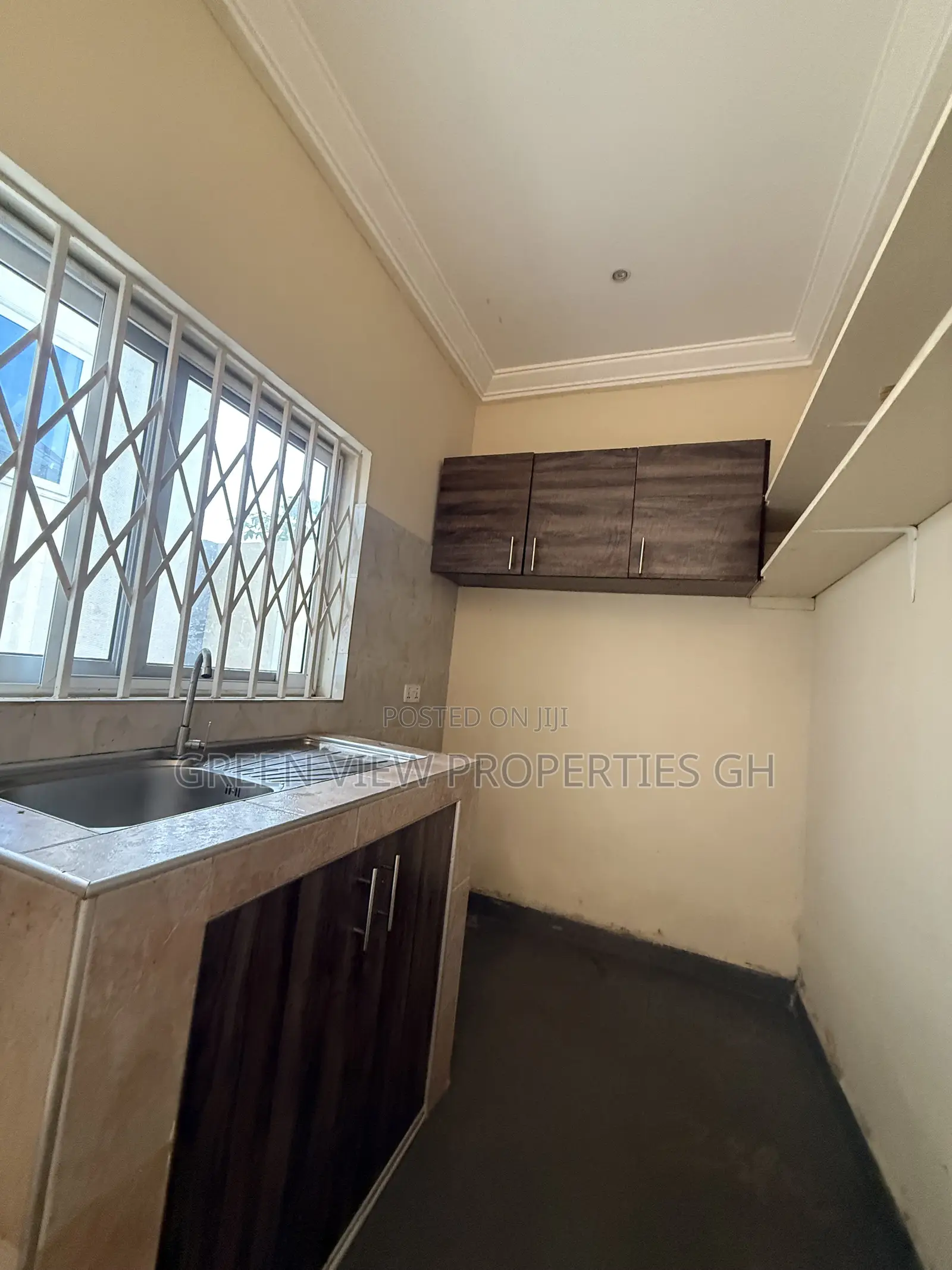 1bdrm Apartment in West Hills Mall Area for rent in West Hills Mall Area