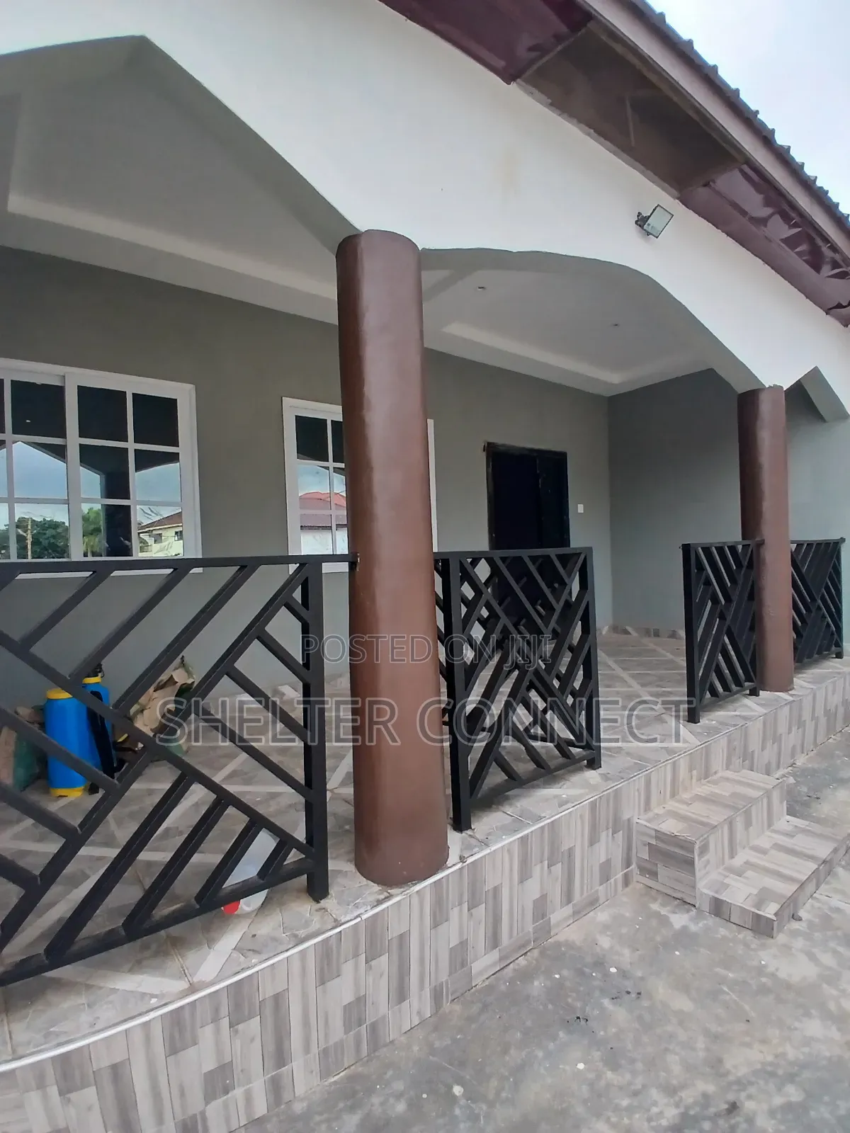 3bdrm Bungalow in Oyarifa, Ghana Flag for rent in Ghana Flag