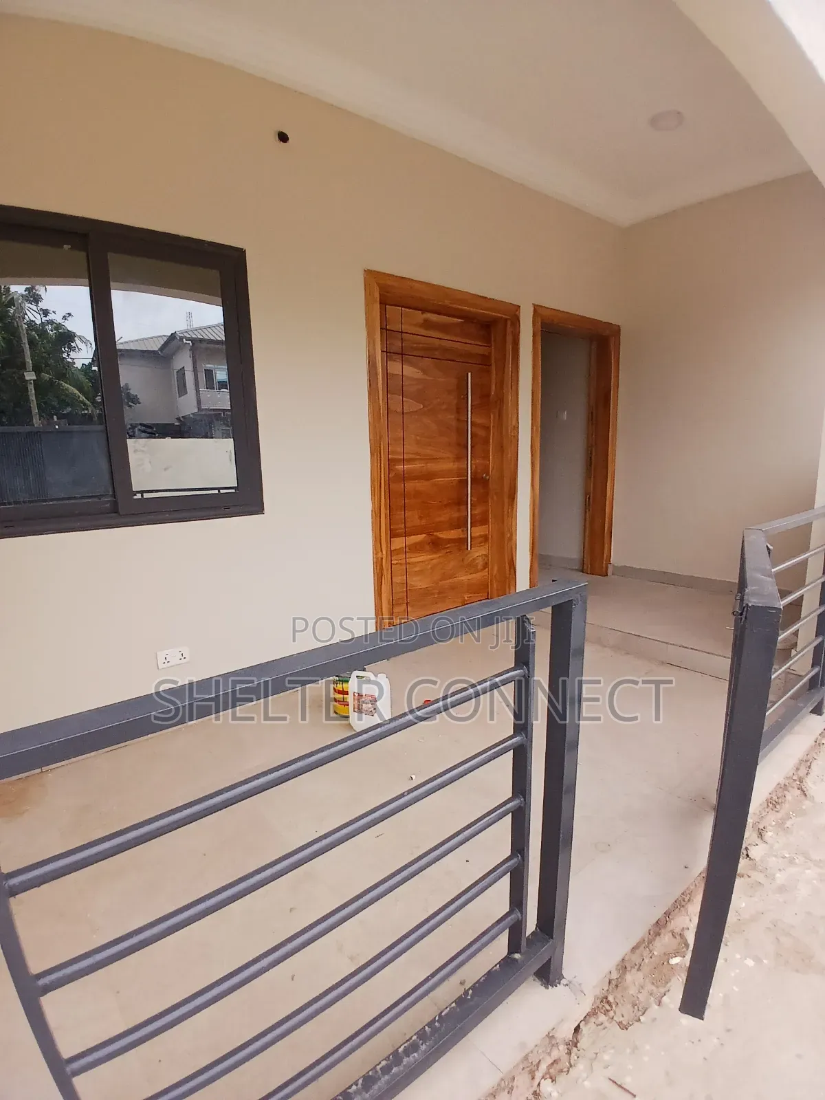 Mini Flat in Adenta, SSNIT Flats for rent in SSNIT Flats