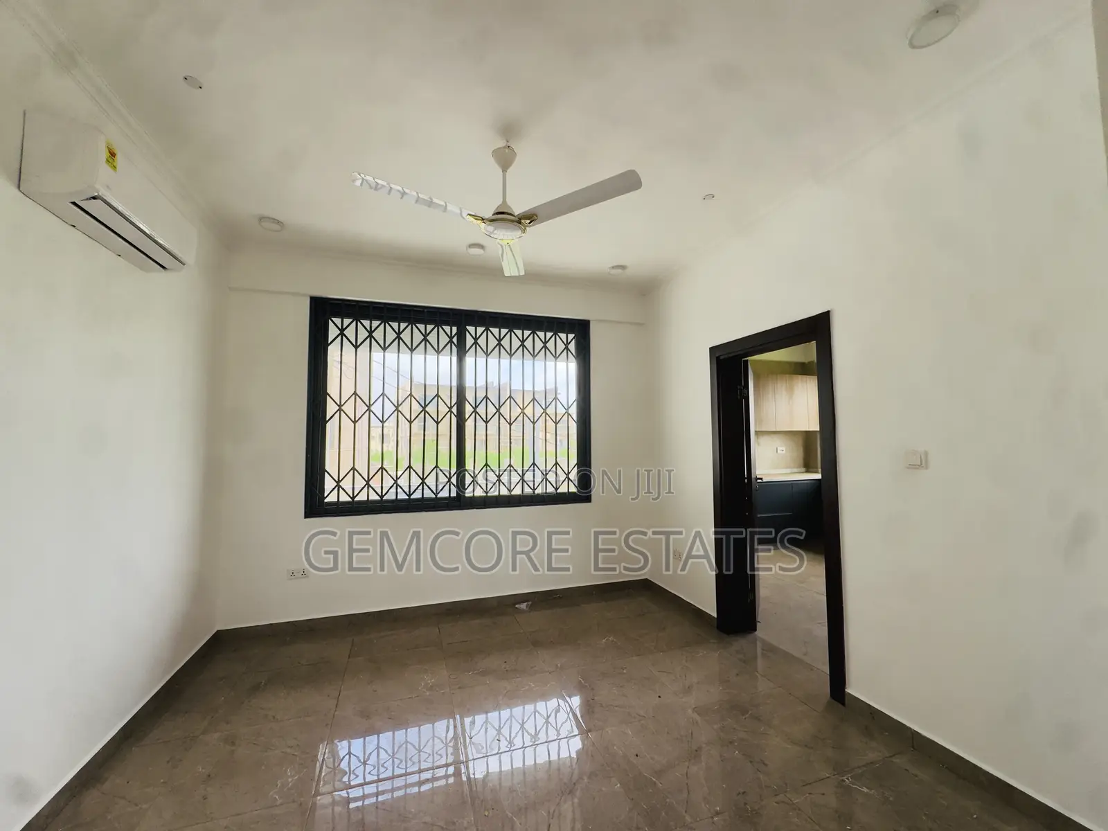3bdrm Apartment in Dvla, Haatso for rent in Haatso