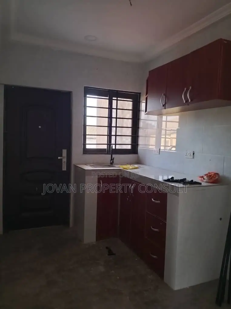 1bdrm Room & Parlour in Ablekuman for rent in Ablekuma