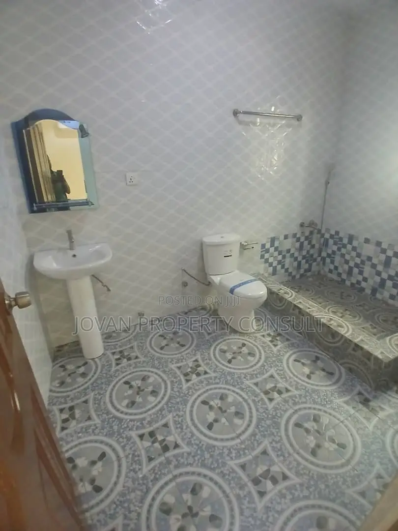 2bdrm Apartment in Pokuase Acp for rent in Pokuase