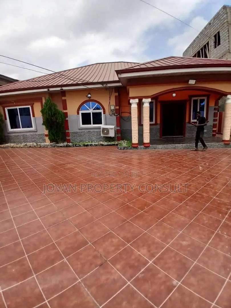 3bdrm House in Sapeiman, Amasaman for rent in Amasaman
