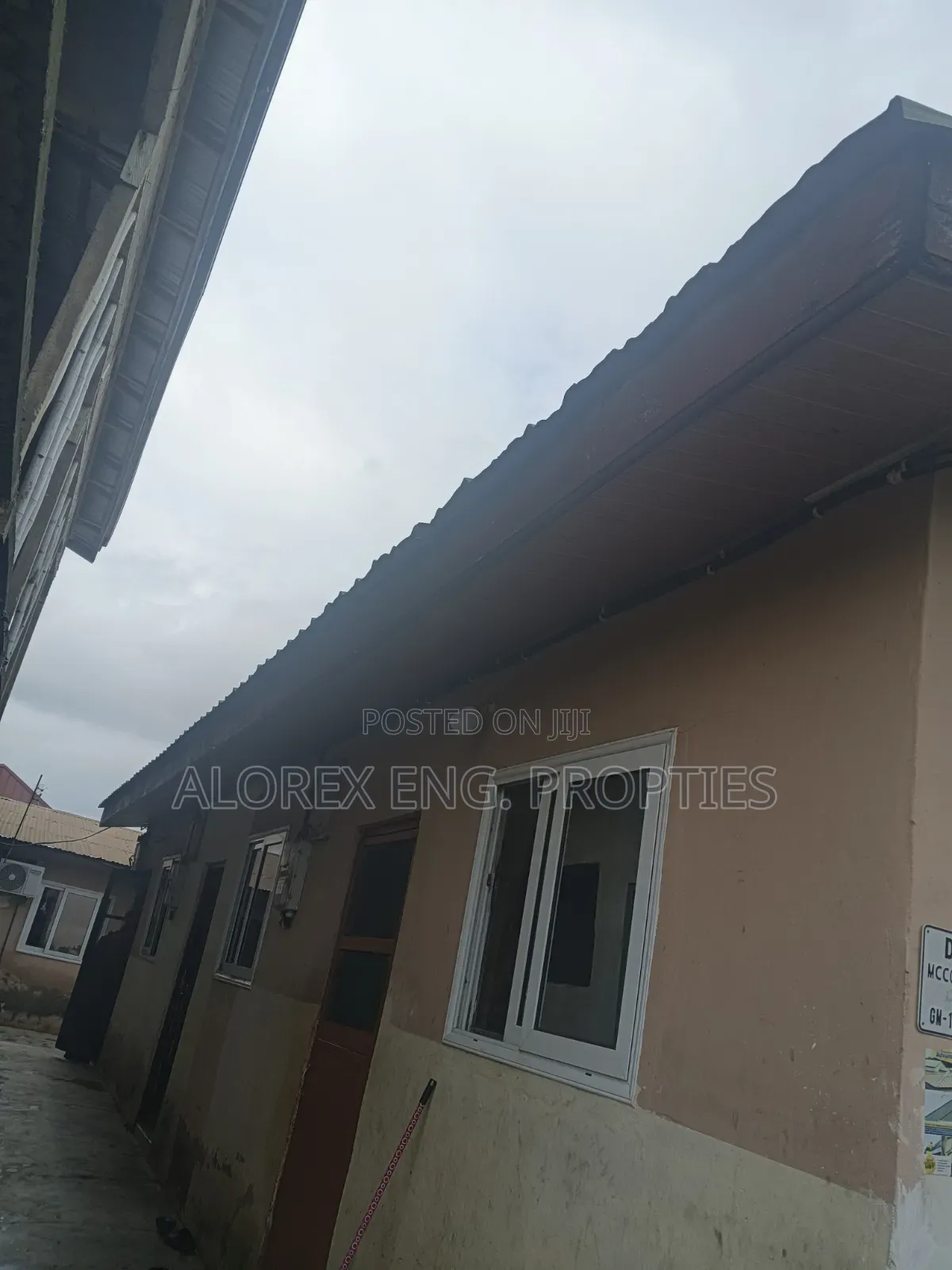 1bdrm Apartment in Oyarifa Teinan, Pentecost for rent in Pentecost