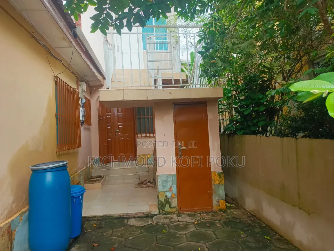 1bdrm Apartment in Kofi'S Realty, Baatsona Total for rent in Baatsona Total