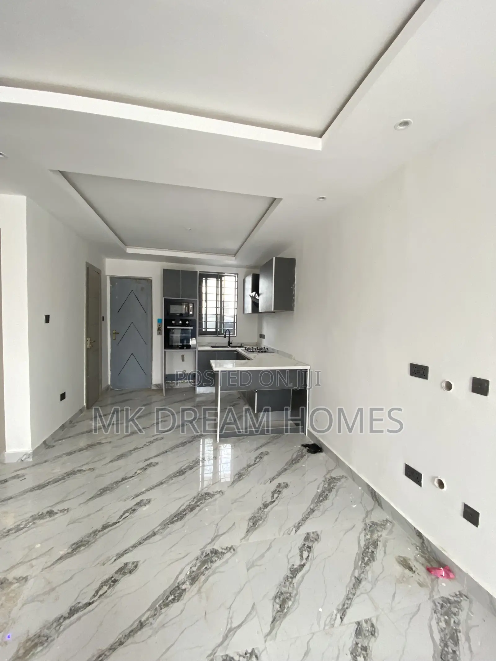 2bdrm House in School Junction for sale in School Junction