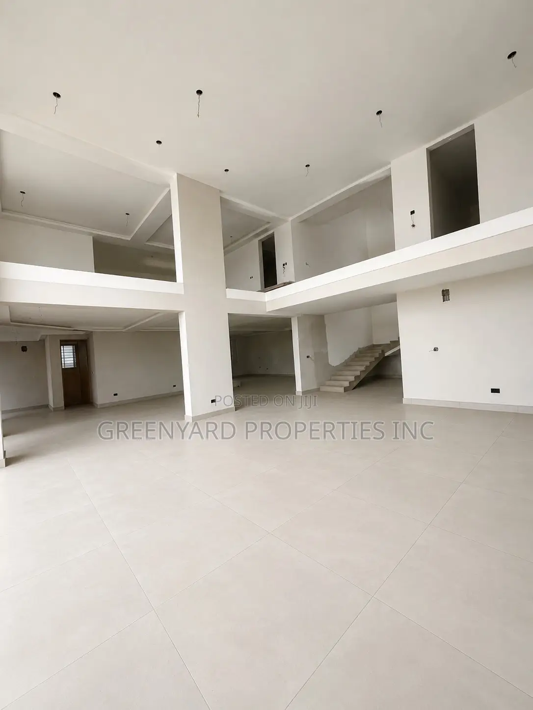 8bdrm House in Adjiringanor, East Legon for sale in East Legon