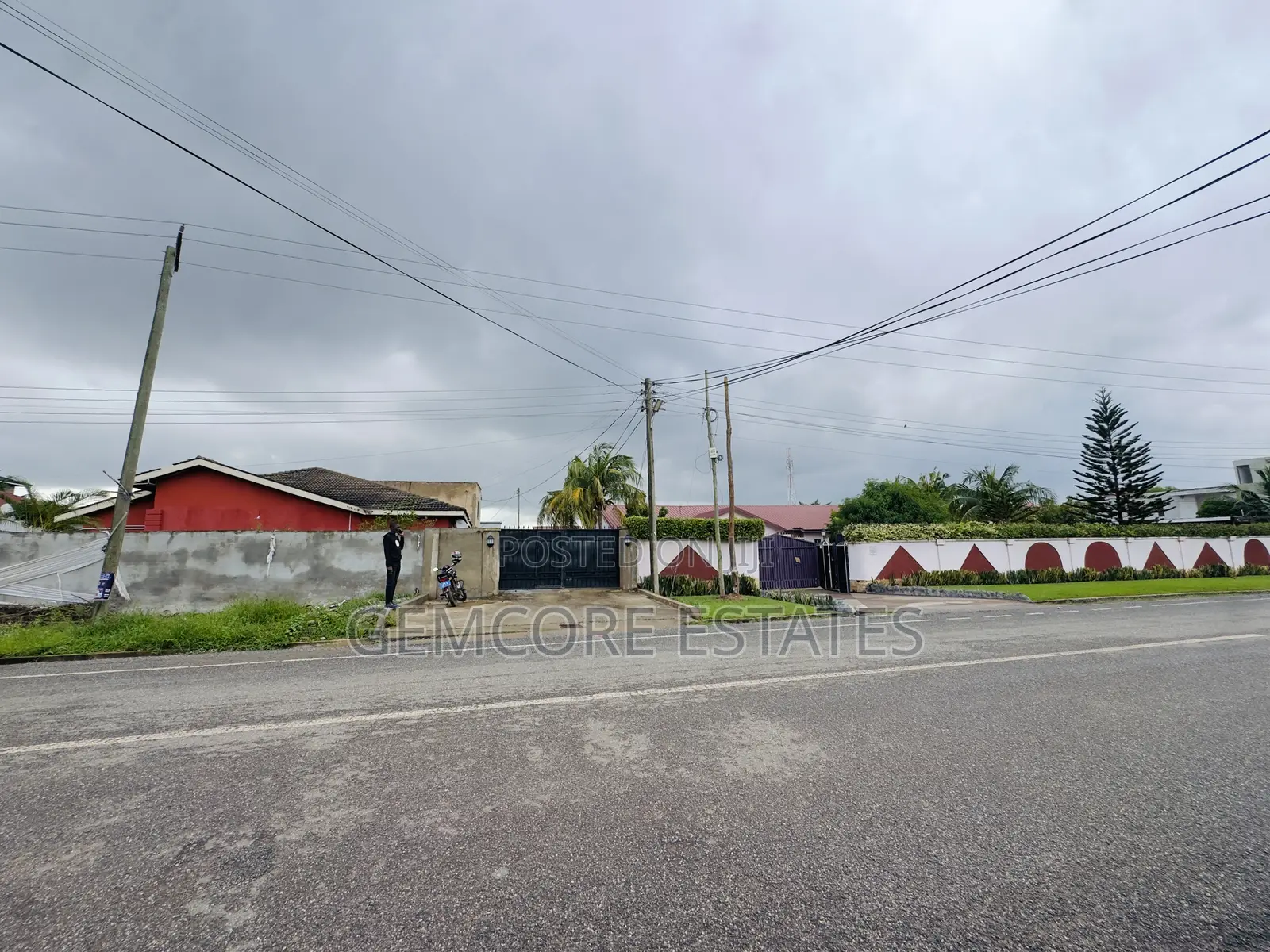 Residential/Commercial Land for Sale in Haatso