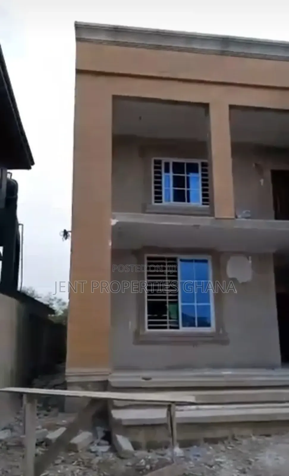 5bdrm House in Manhean for sale in Manhean