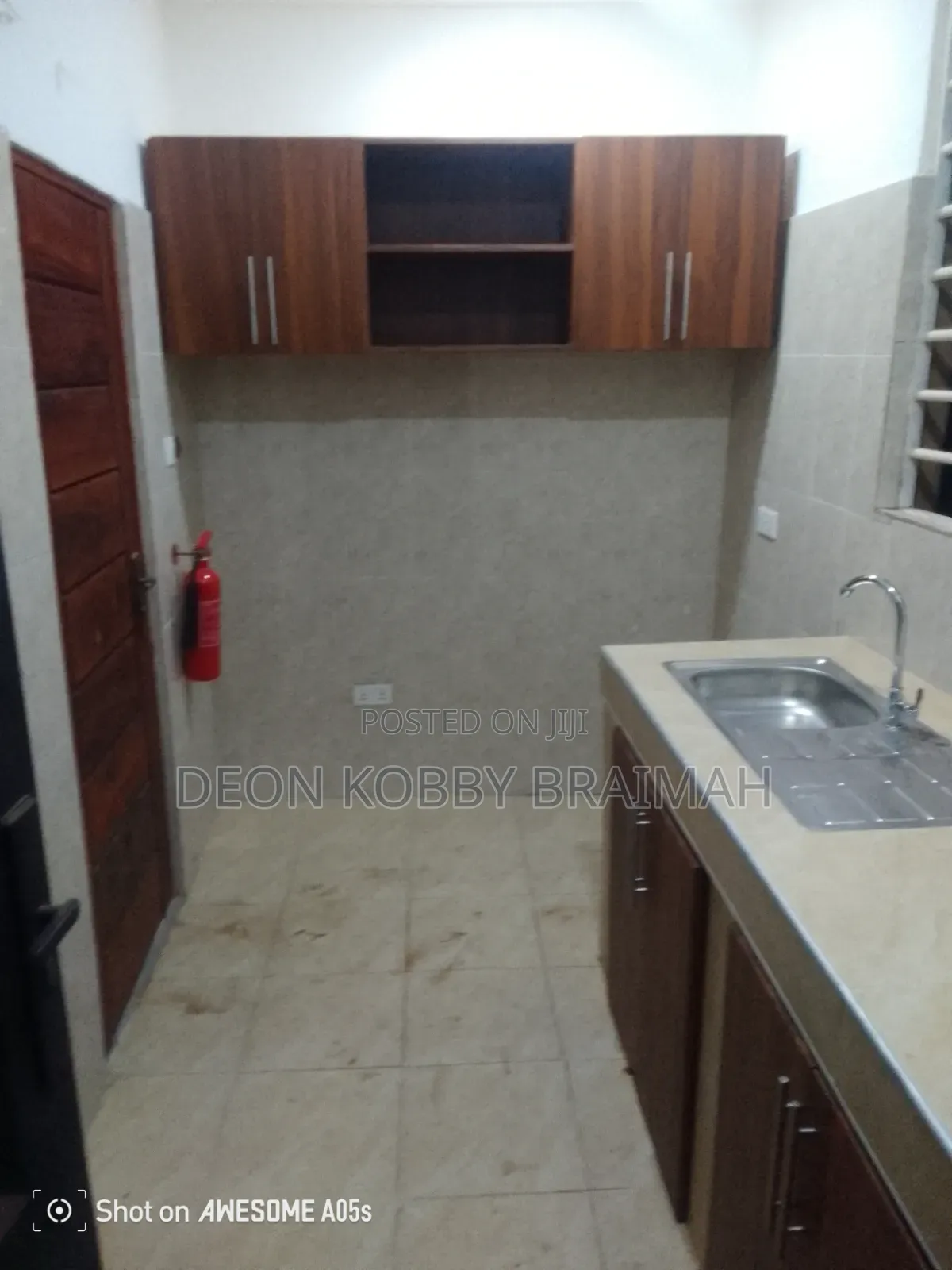 2bdrm Apartment in Right Properties, New Legon for rent in New Legon