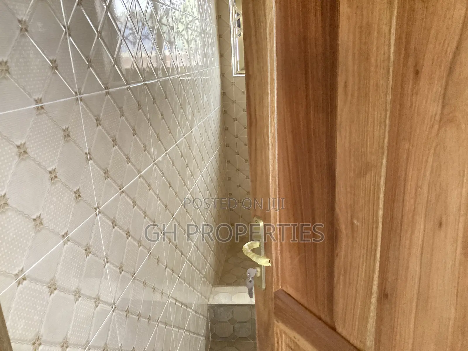 2bdrm Apartment in Wood Village., Kumasi Metropolitan for rent in Kumasi Metropolitan