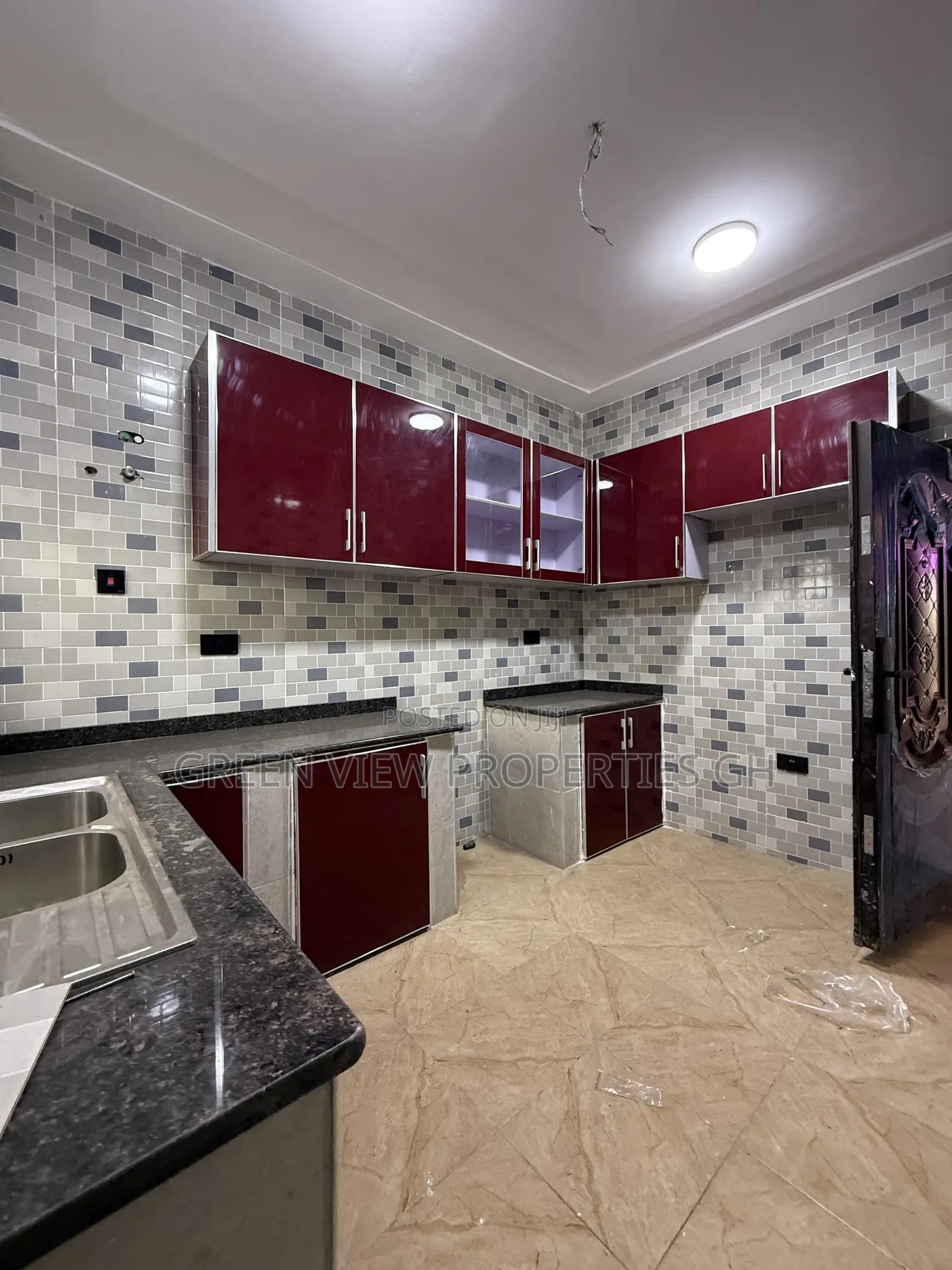 3bdrm Apartment in West Hills Mall Area for rent in West Hills Mall Area