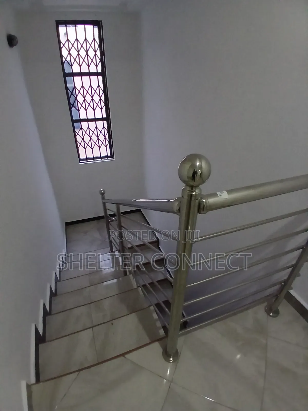 3bdrm Duplex in Oyarifa for rent in Oyarifa Mall Area