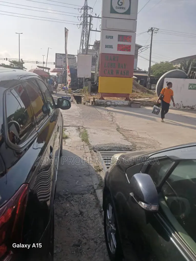 1 and Half Acres of Land for Sale at Madina Zongo Junction in Zongo Junction