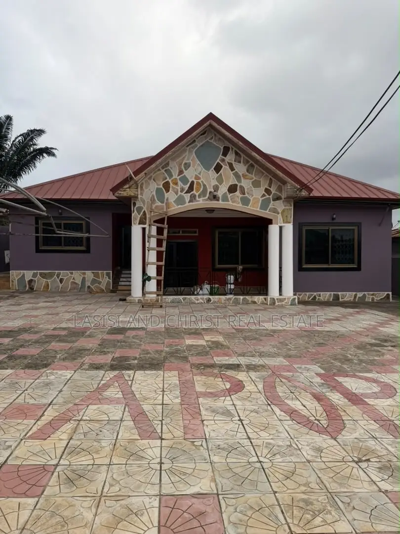 3bdrm House in Lasisi And Christ, Taifa-Burkina for rent in Taifa-Burkina