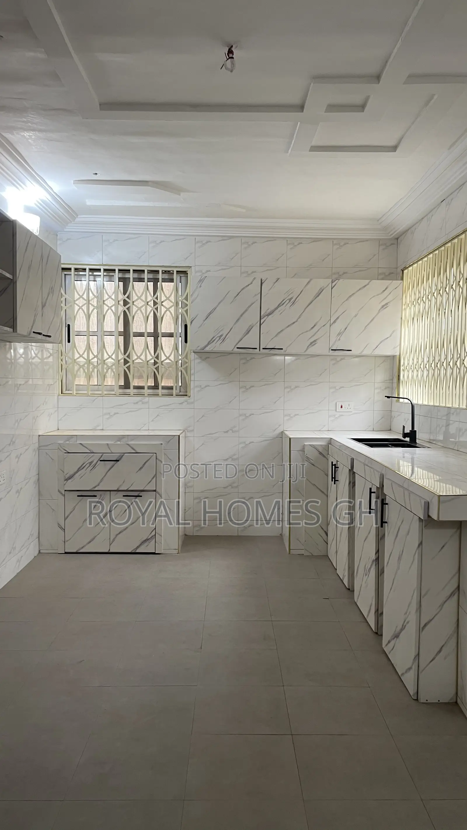 2bdrm Apartment in Royal Homes Gh, East Legon for rent in East Legon