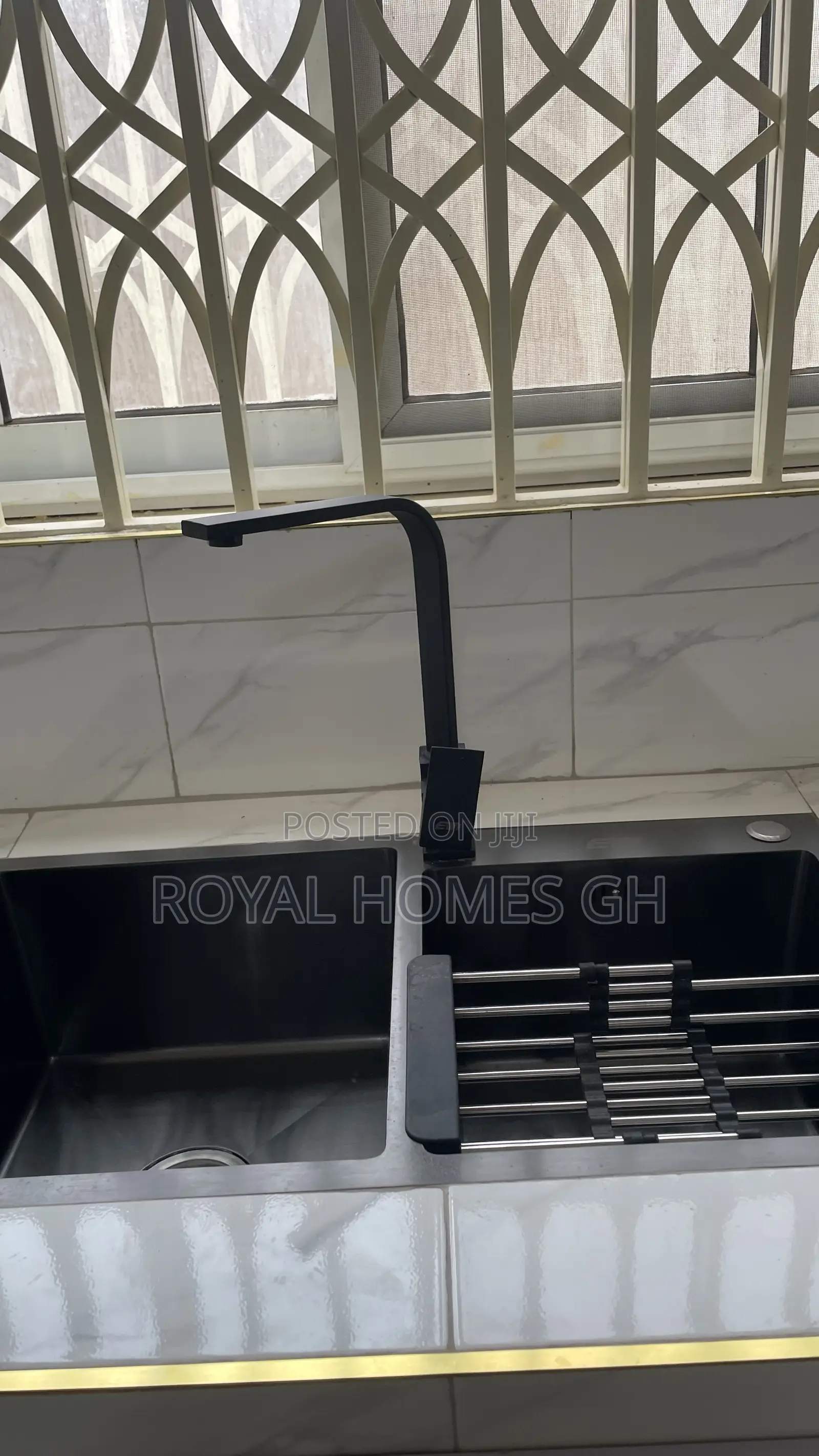 2bdrm Apartment in Royal Homes Gh, East Legon for rent in East Legon