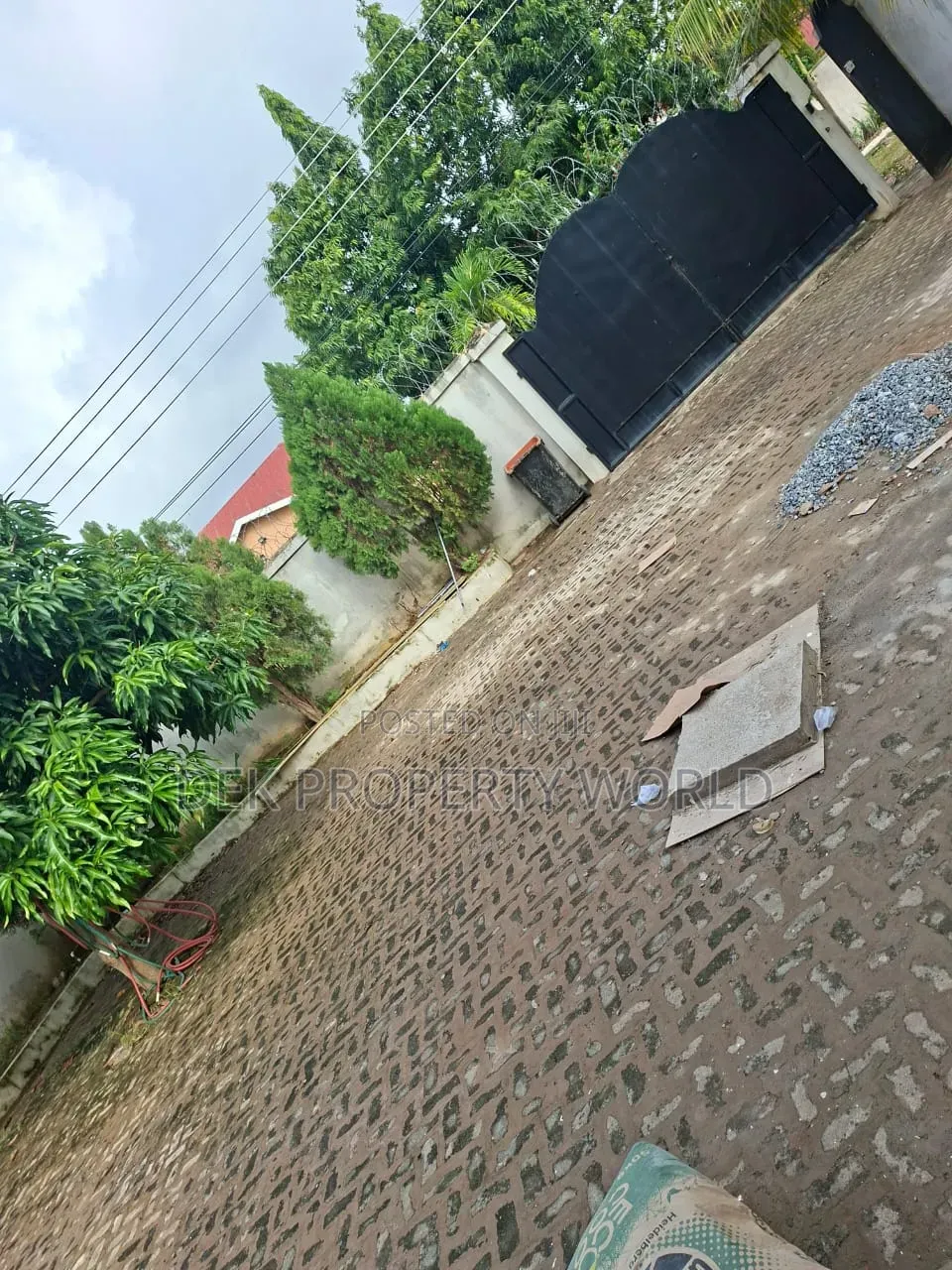 Mini Flat in Pokuase for rent in Pokuase