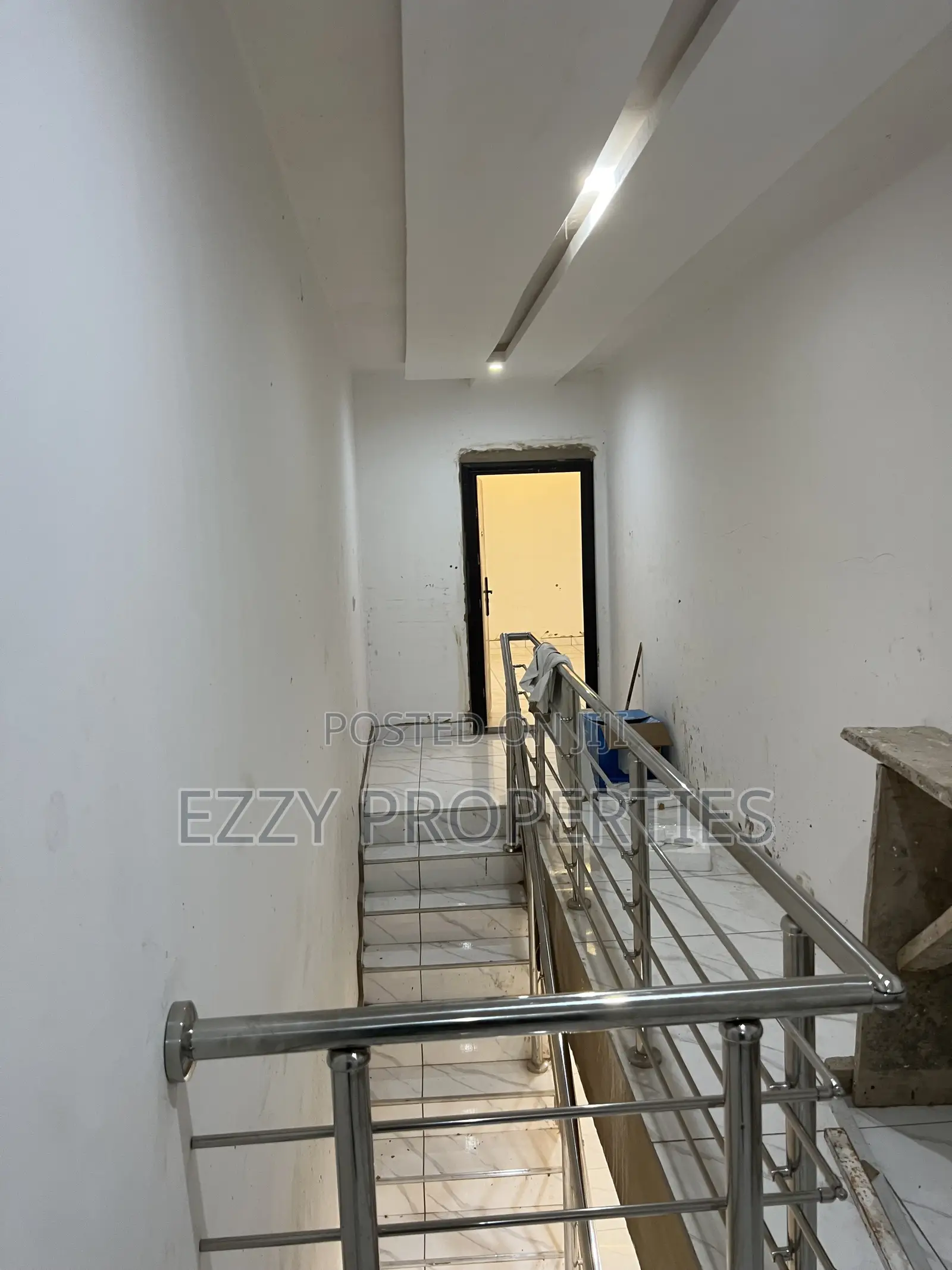 3bdrm Duplex in East Legon Hills for sale in Ga East Municipal