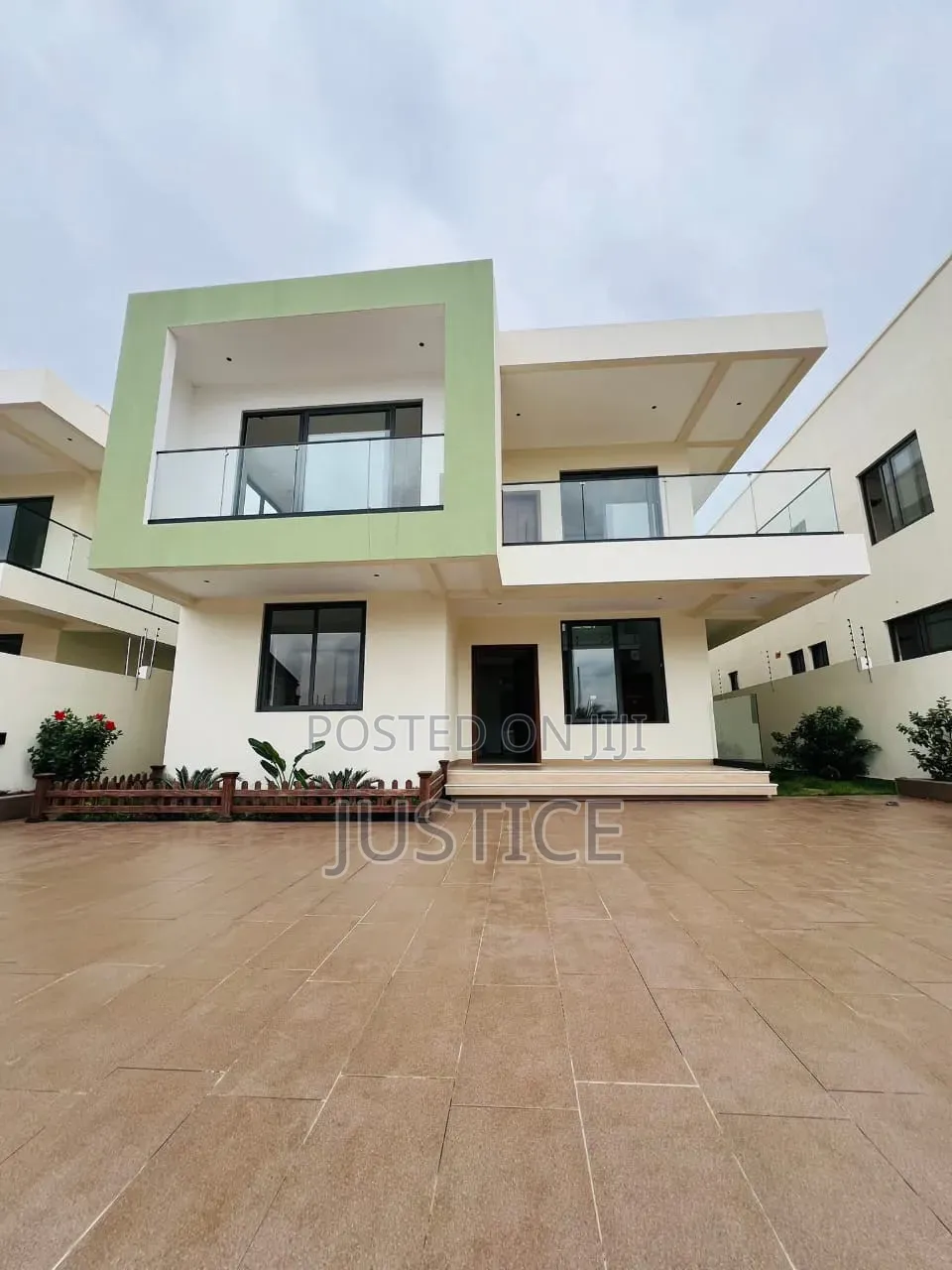 4bdrm House in Adjiringanor, Otano for sale in Otano