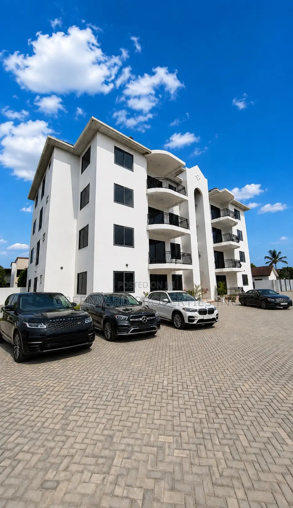 3bdrm Apartment in American House, East Legon for rent in East Legon