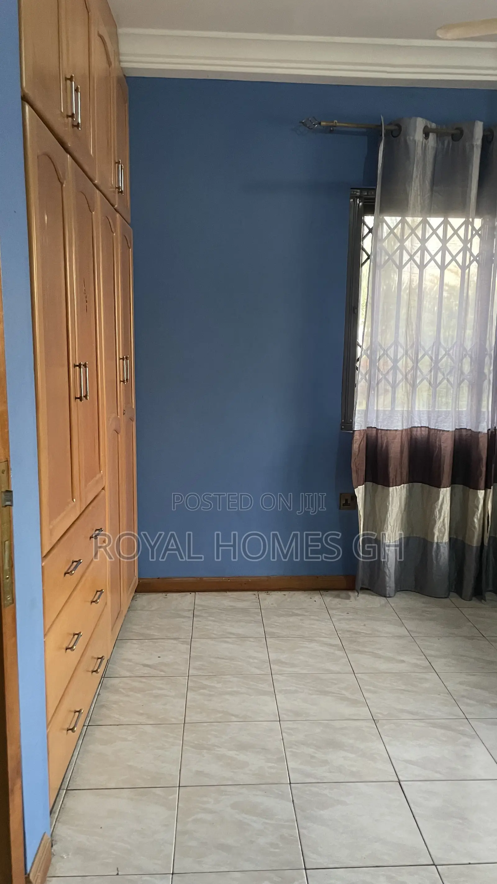 6bdrm Apartment in Royal Homes Gh, East Legon for rent in East Legon