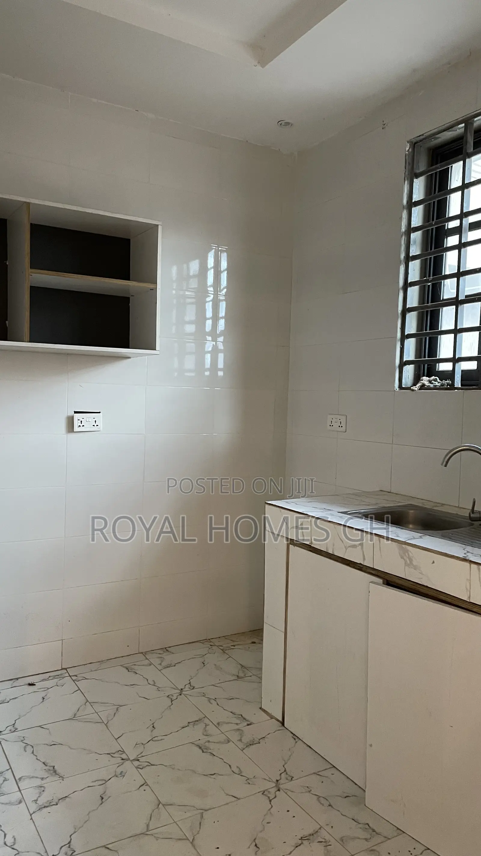 1bdrm Apartment in Royal Homes Gh, East Legon for rent in East Legon