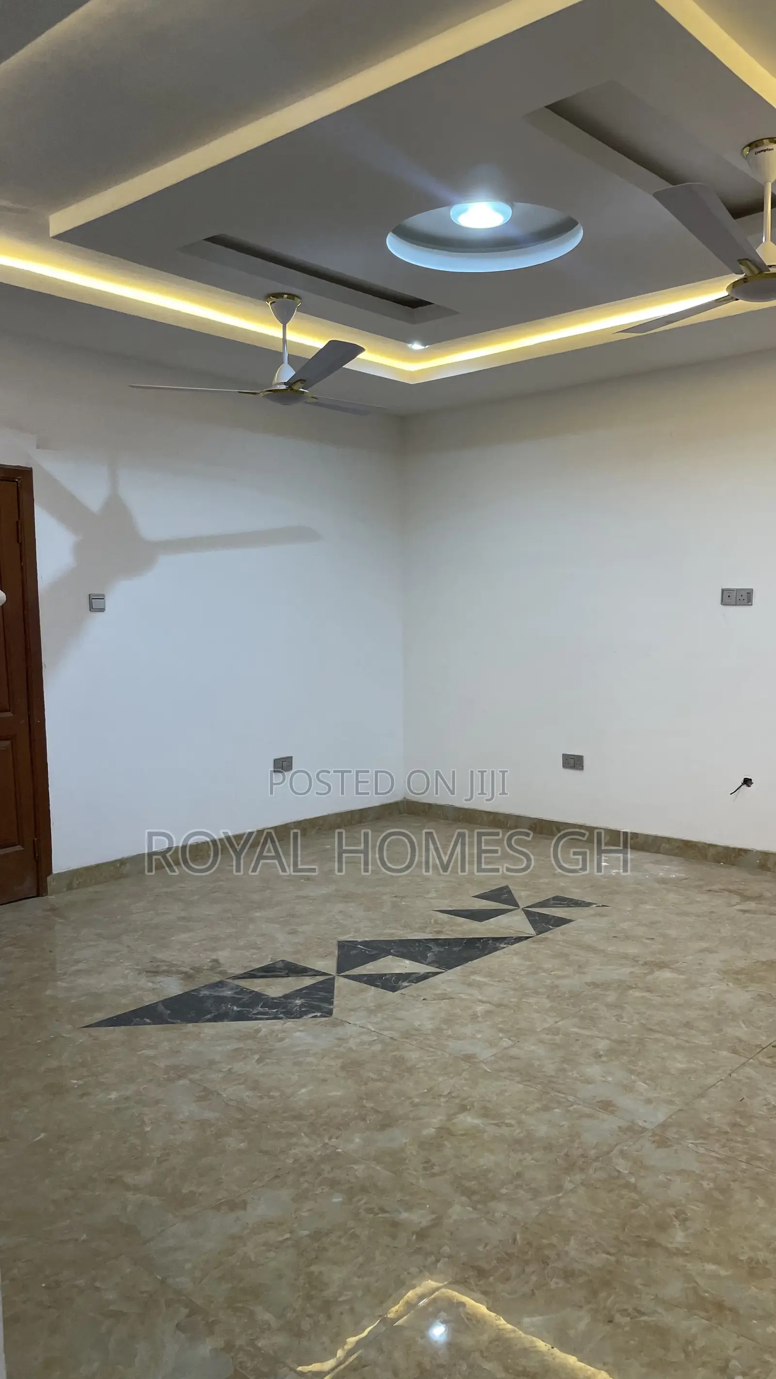2bdrm Apartment in Royal Homes Gh, East Legon for rent in East Legon