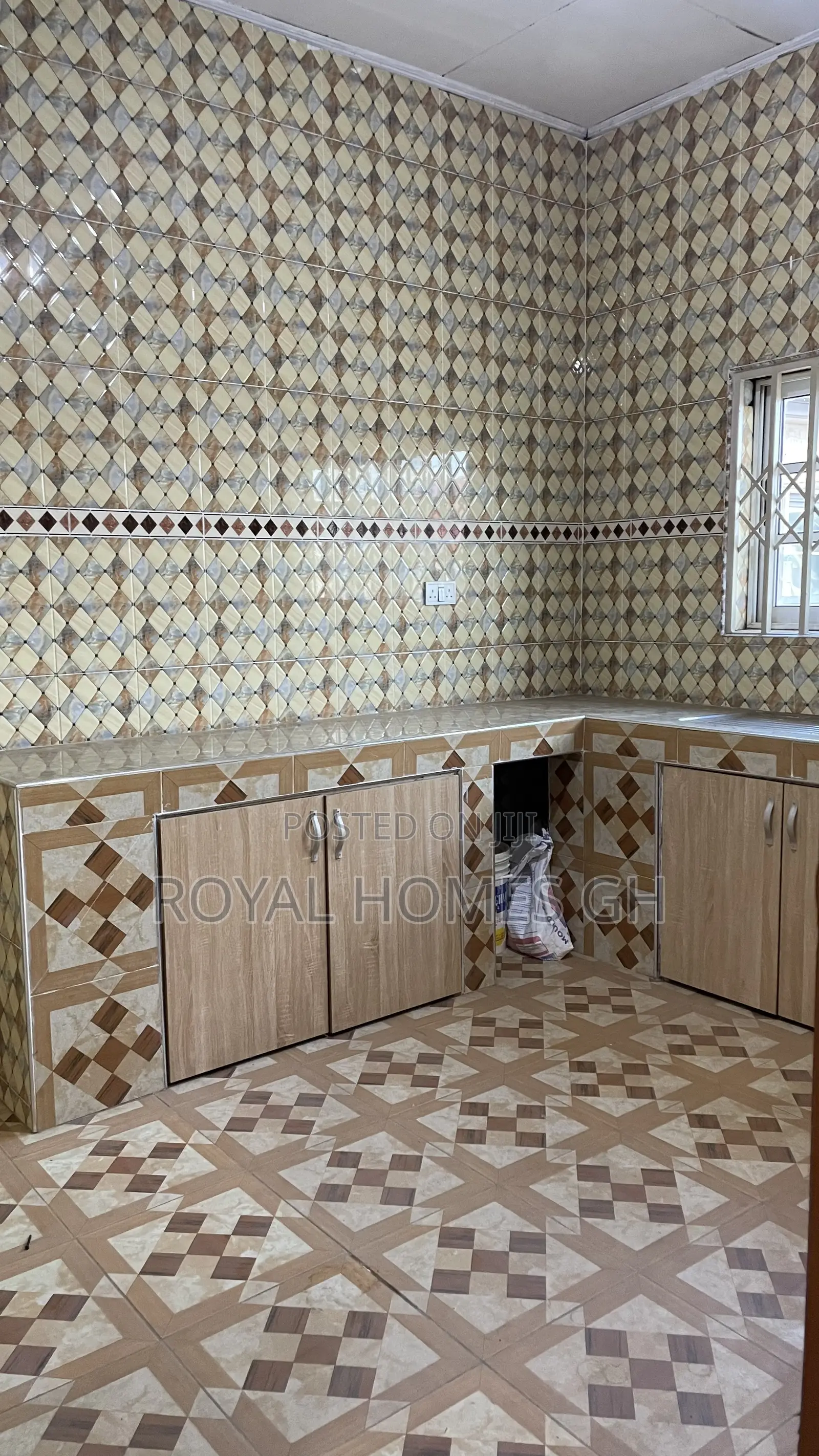 2bdrm Apartment in Royal Homes Gh, East Legon for rent in East Legon