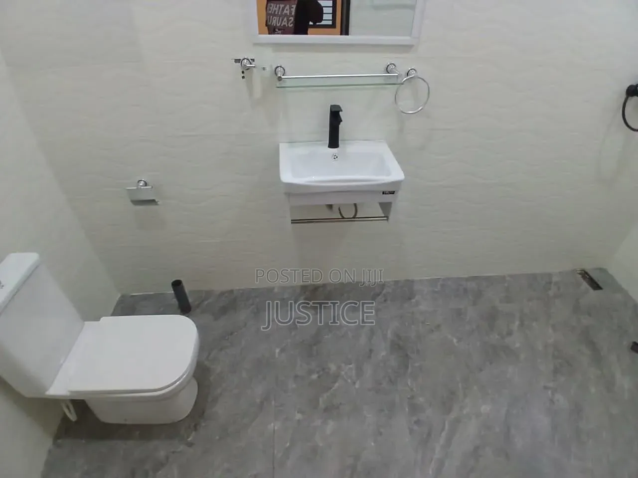 3bdrm House in Lakeside Estate for sale in Lake Side Estate