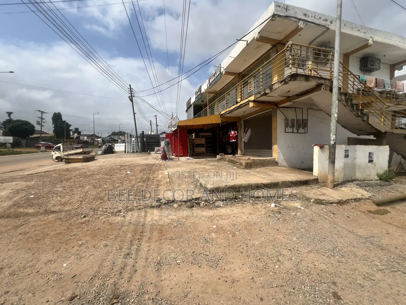 Shop Renting in Agbogba