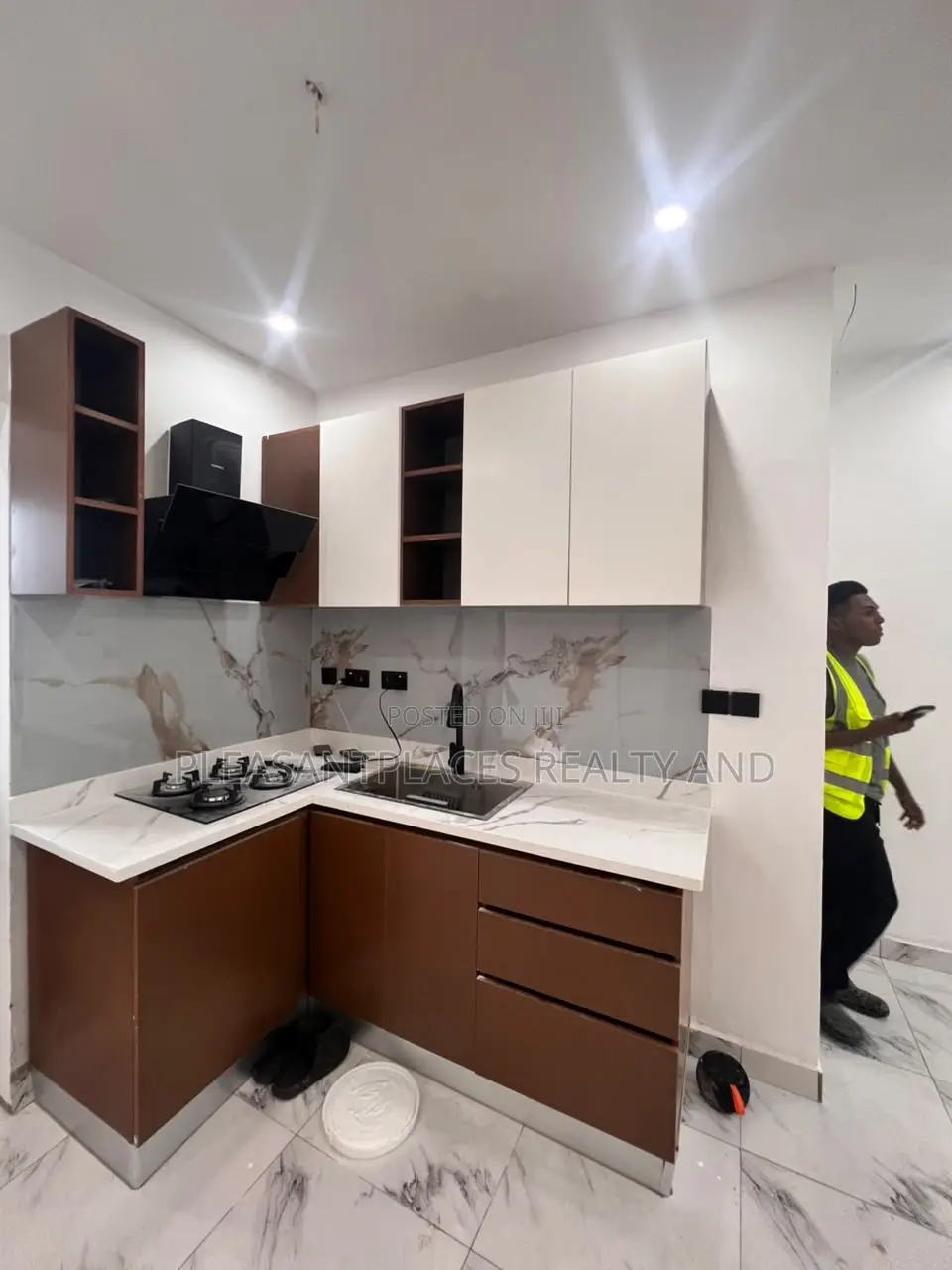 2bdrm House in Pleasantplaces And, Ashaley Botwe for sale in Ashaley Botwe