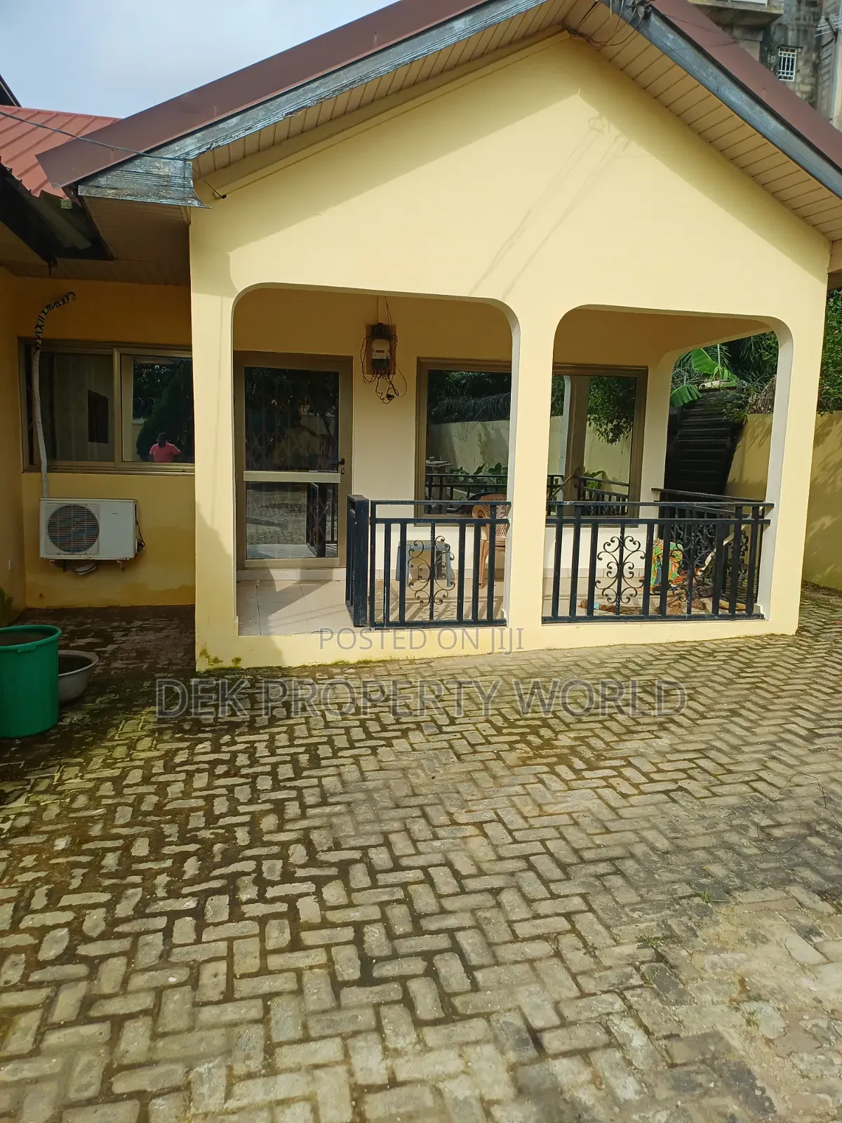 2bdrm Apartment in Pokuase for rent in Pokuase