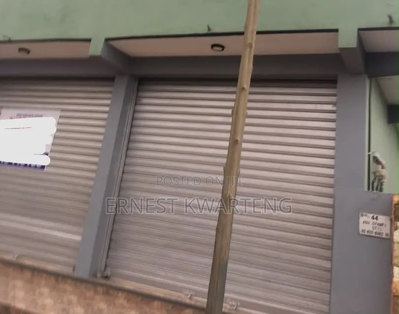Store to Let in Sowutwuom
