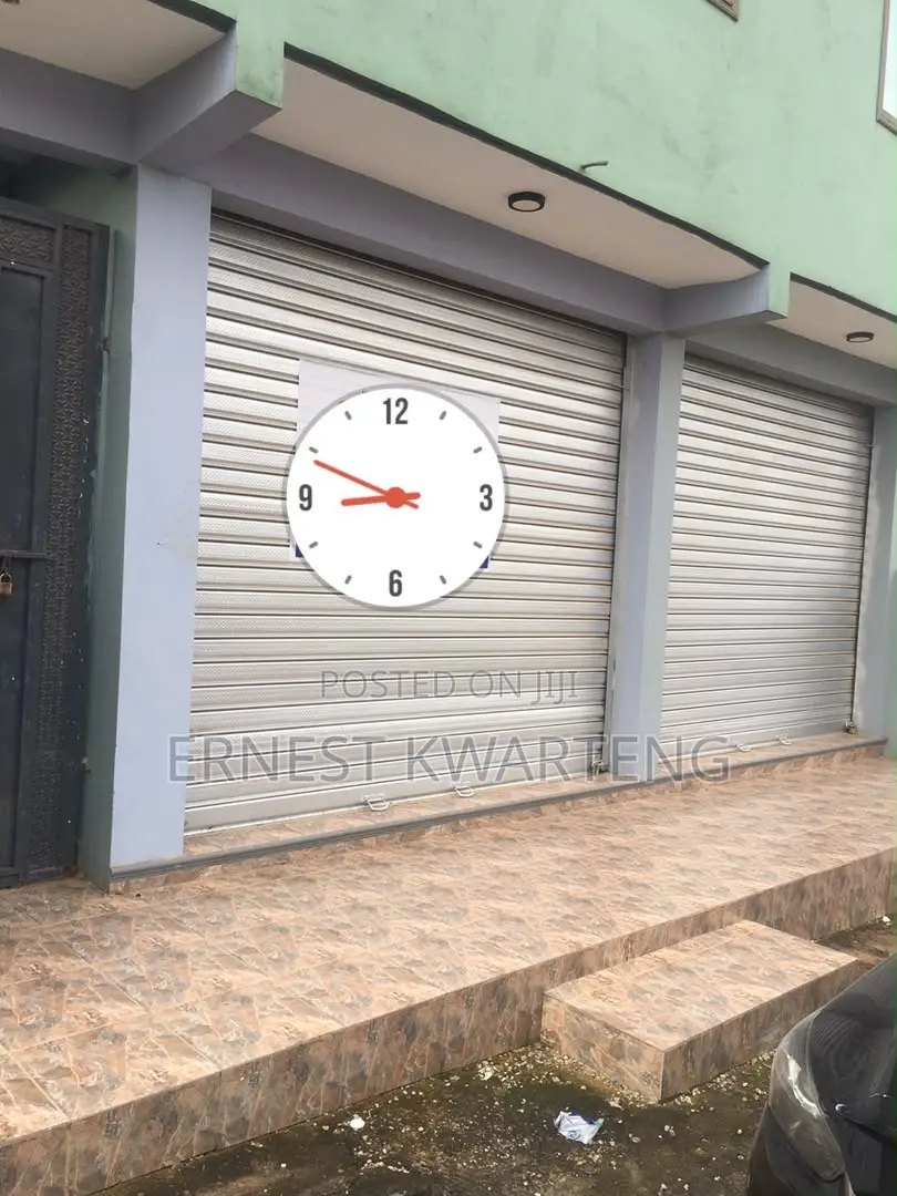 Store to Let in Sowutwuom