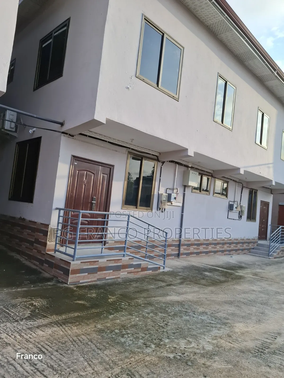 Furnished 3bdrm Apartment in Kg Franco Properties, Baatsona Total in Baatsona Total