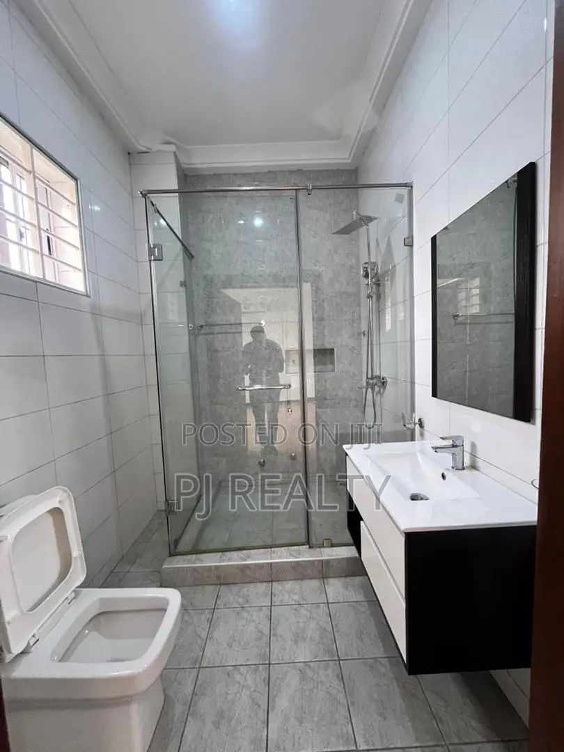 4bdrm House in East Legon for rent in East Legon