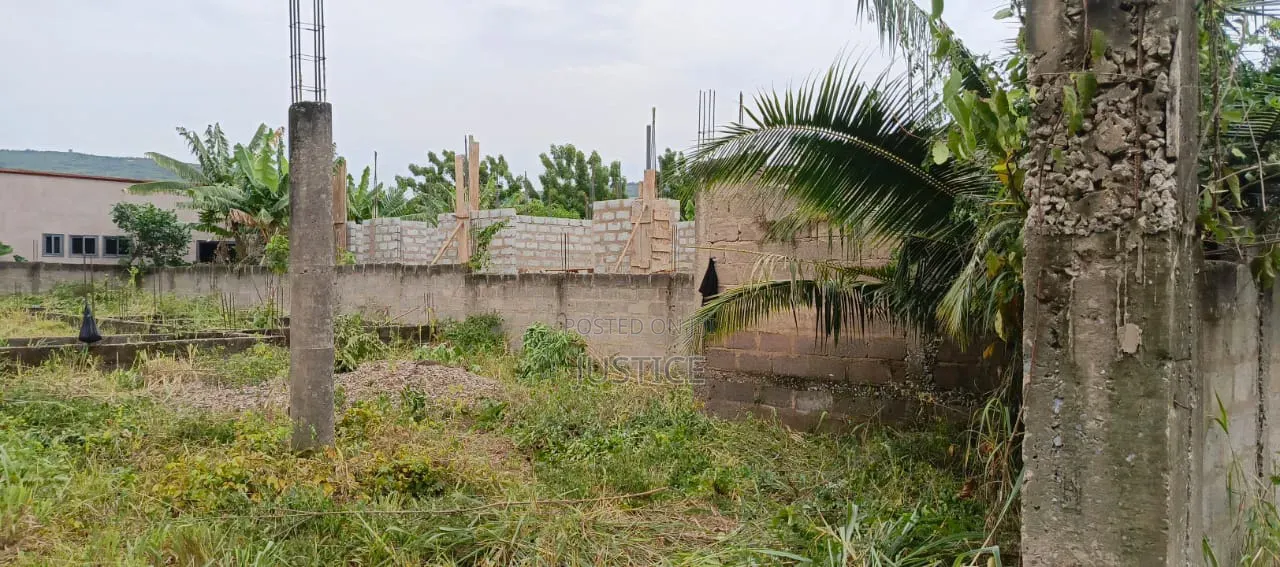 Half Plot of Land for Sale Dodowa in Ghanata Area