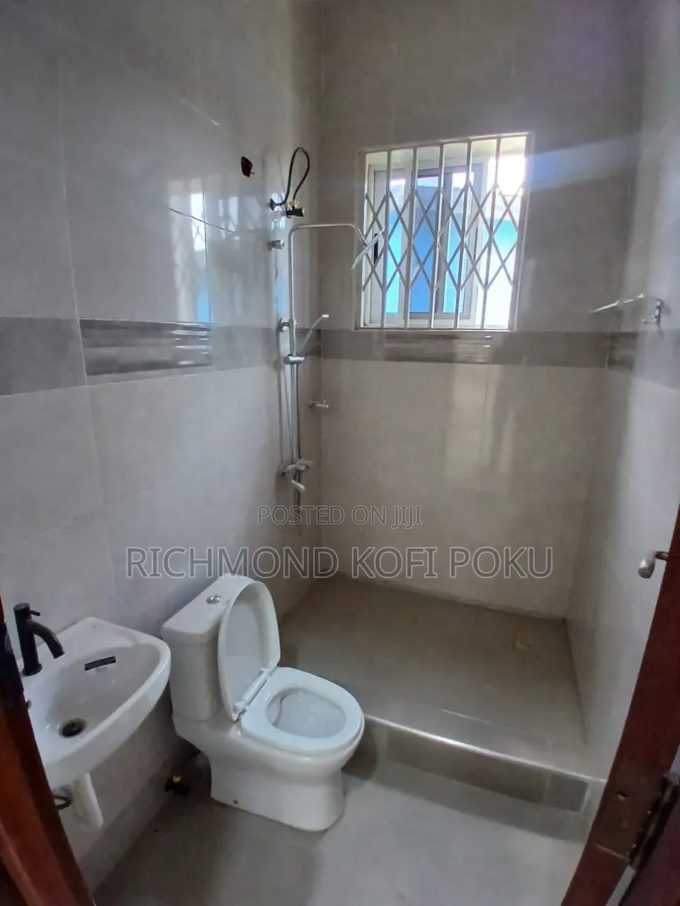 3bdrm Shared Apartment in Kofi'S Realty, Manet Junction for rent in Manet Junction