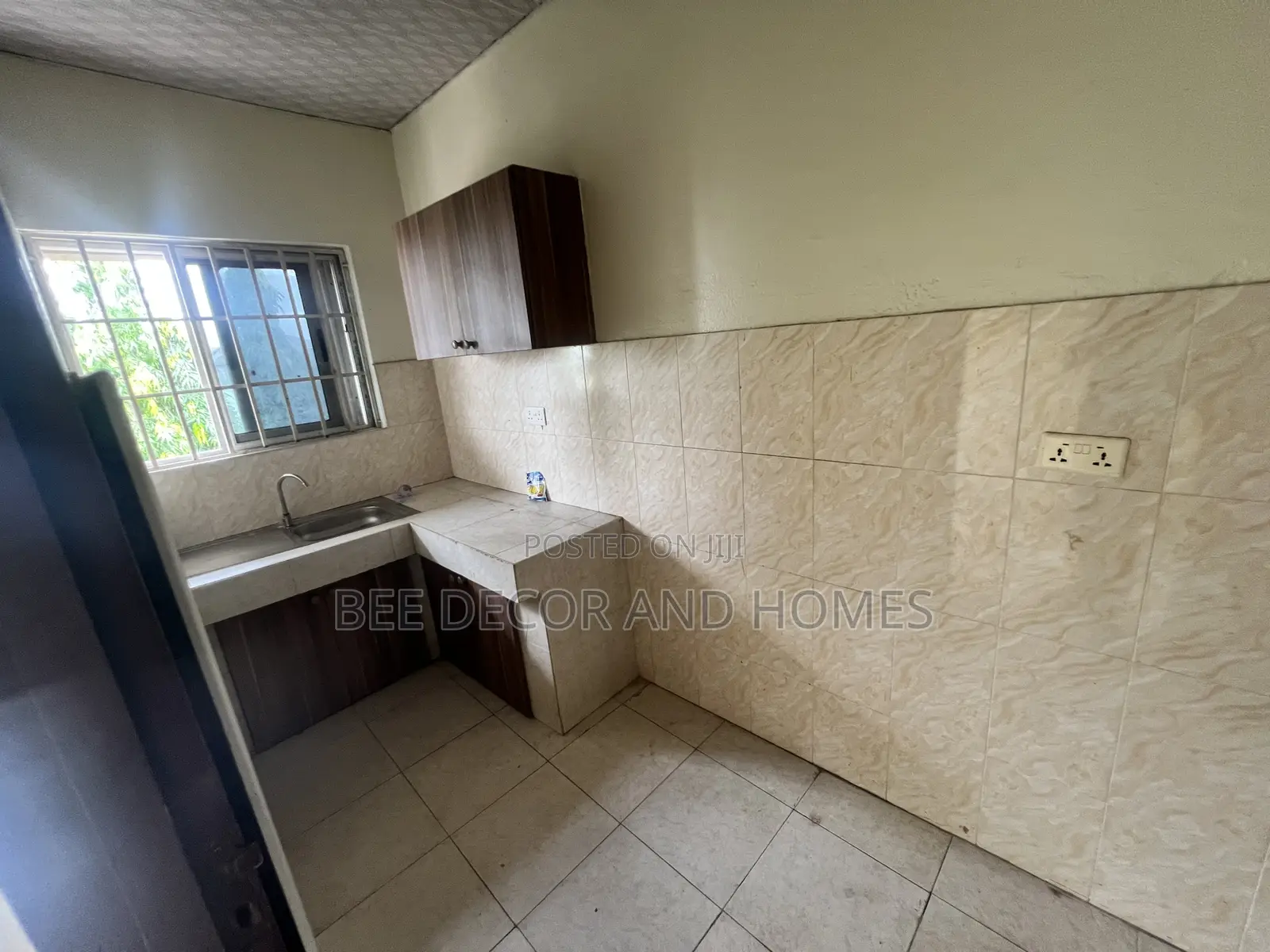 1bdrm Room & Parlour in Bee Decor & Homes, Adenta for rent in Adenta