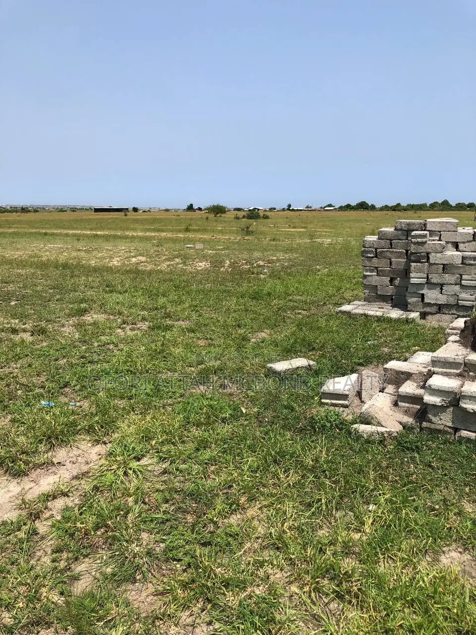 Ready Lands for Sale = Tsopoli Estate Lands in Tema Metropolitan