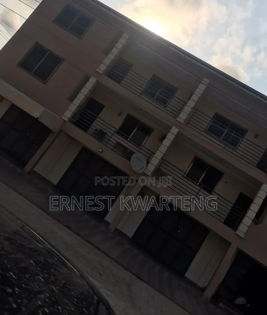 Shop to Rent in Lapaz