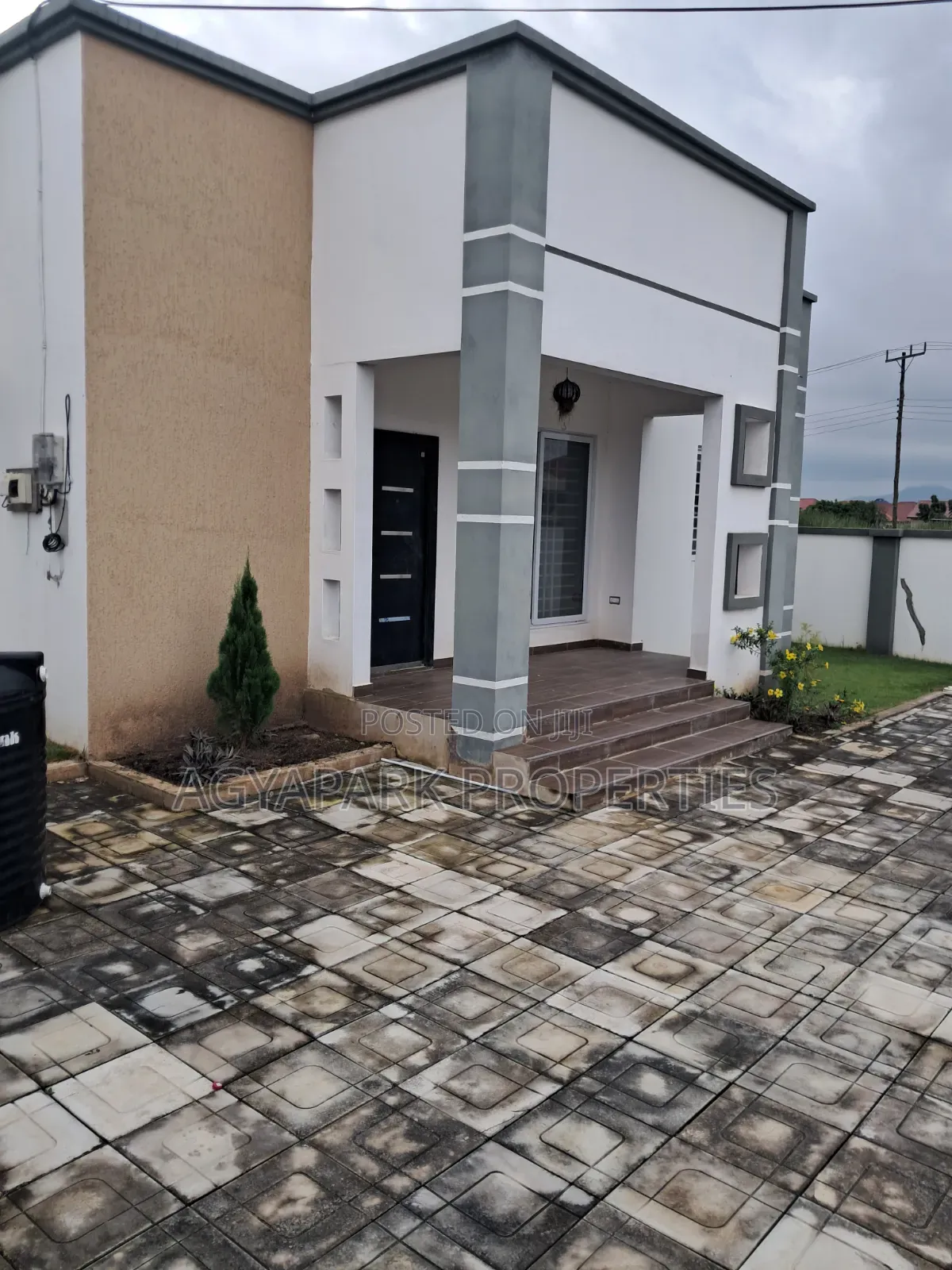 3bdrm House in Opah, Amasaman for sale in Amasaman
