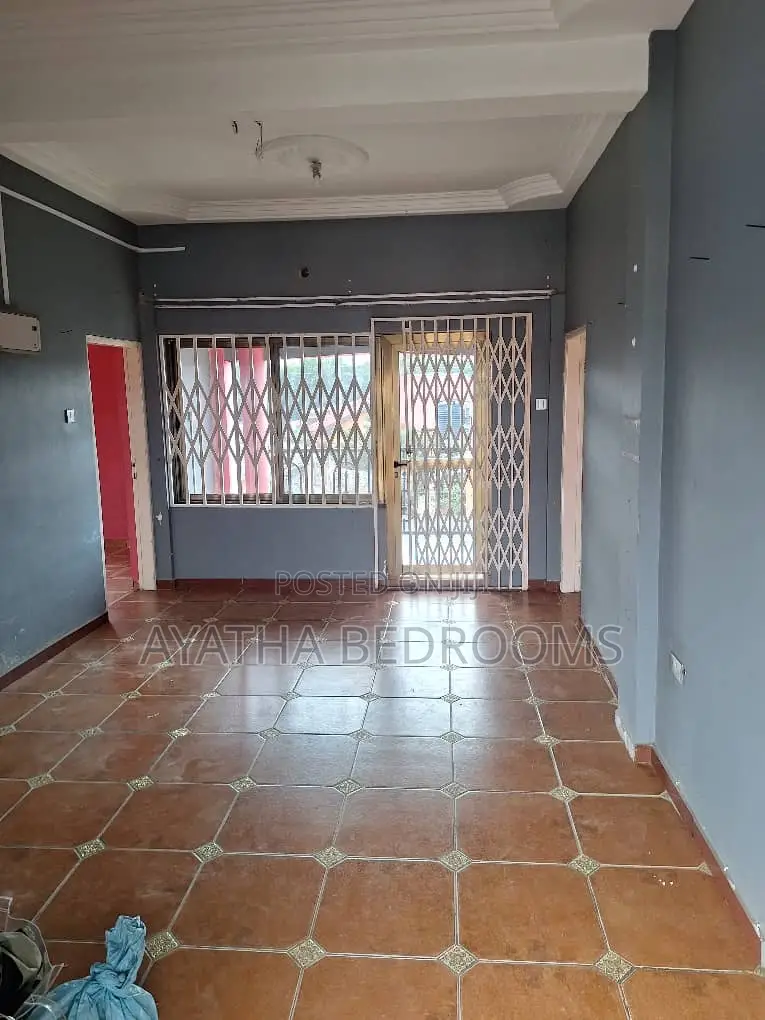 2bdrm Apartment in Tsuibleoo, Teshie for rent in Teshie