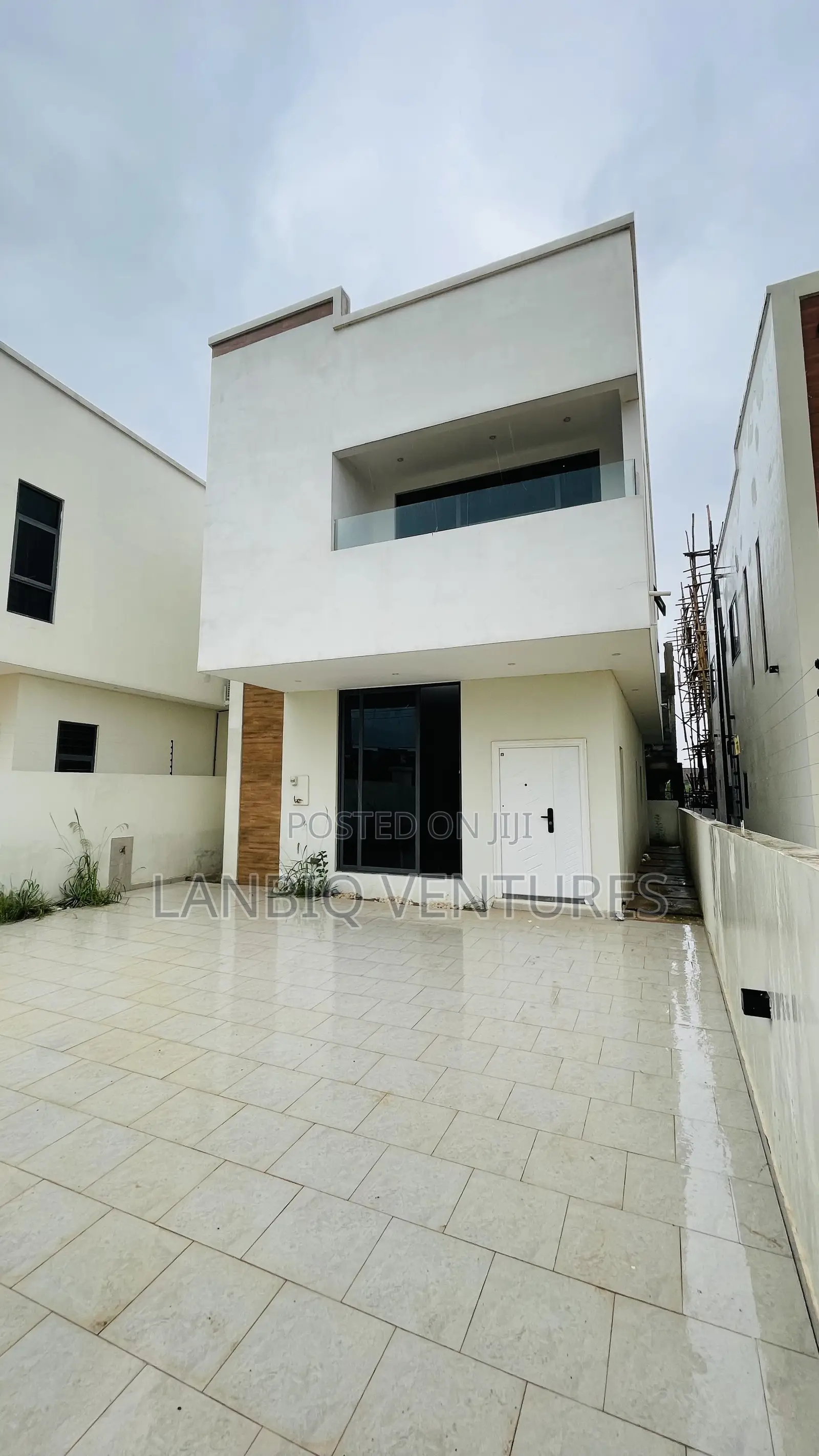 3bdrm House in Oyarifa for sale in Oyarifa