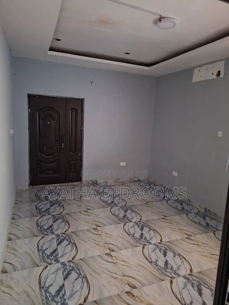 1bdrm Apartment in Camp 2, Teshie for rent in Teshie