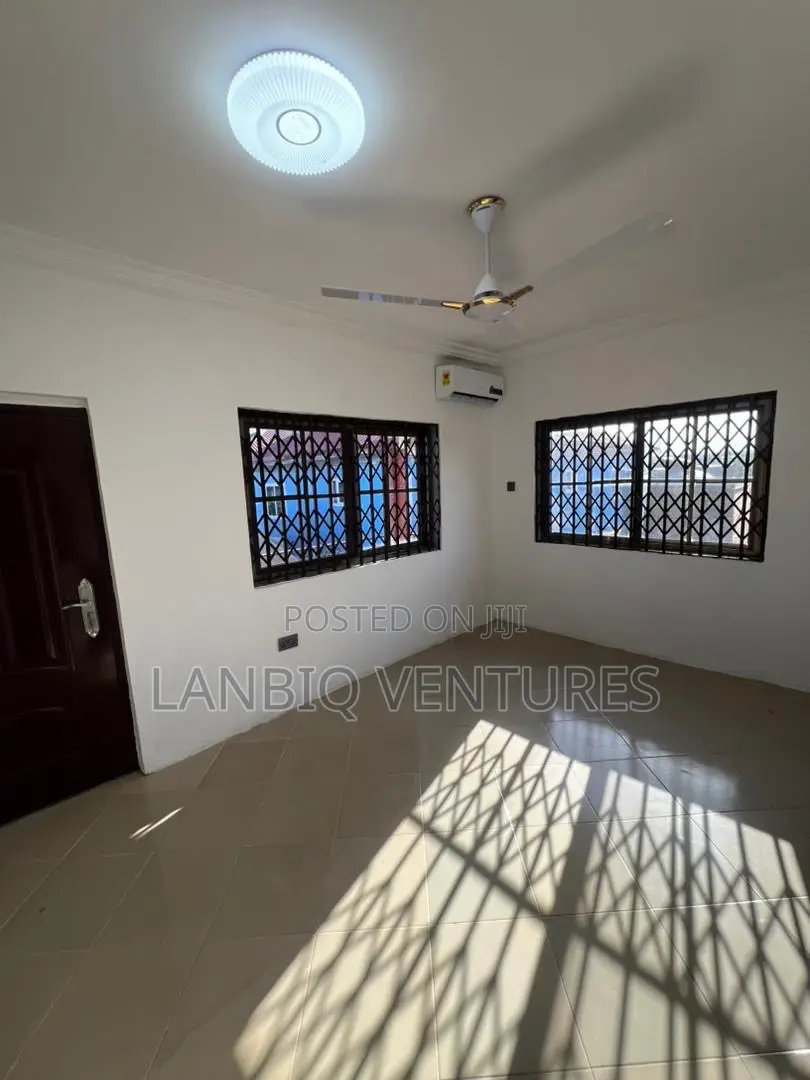 4bdrm House in Ashomang Estate for sale in Ashomang Estate