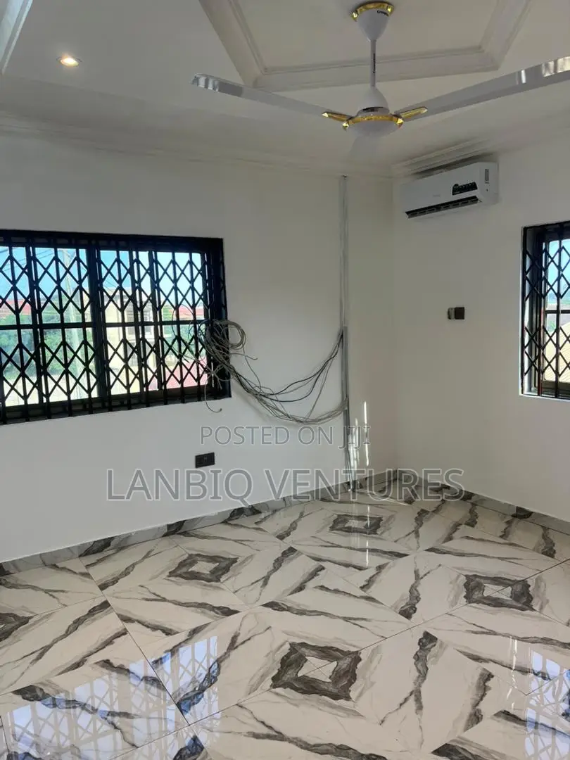 4bdrm House in Ashomang Estate for sale in Ashomang Estate